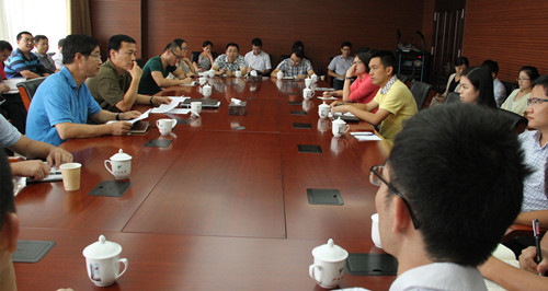 座谈会2.jpg